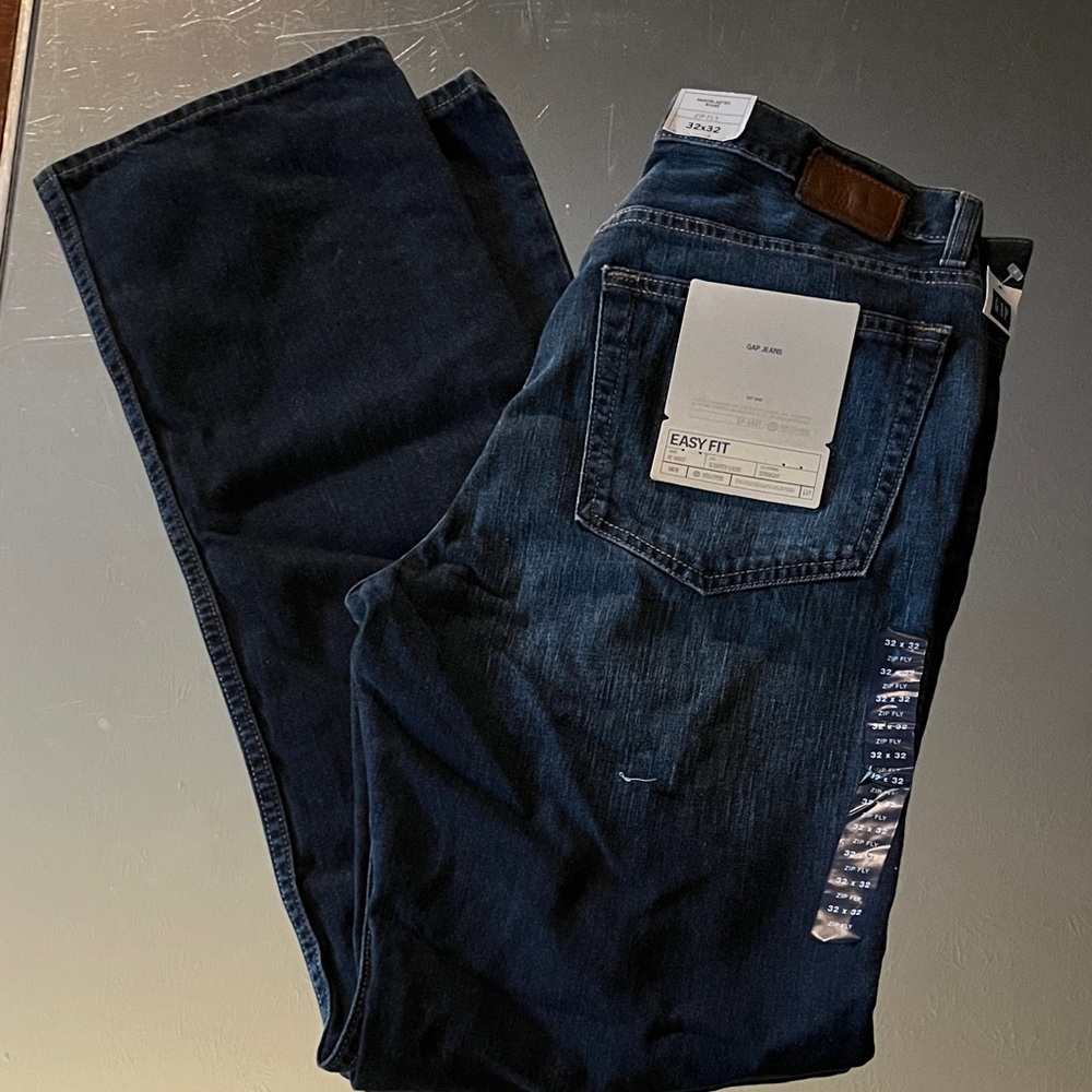 GAP - Men's Easy Fit Dark Blue Jeans